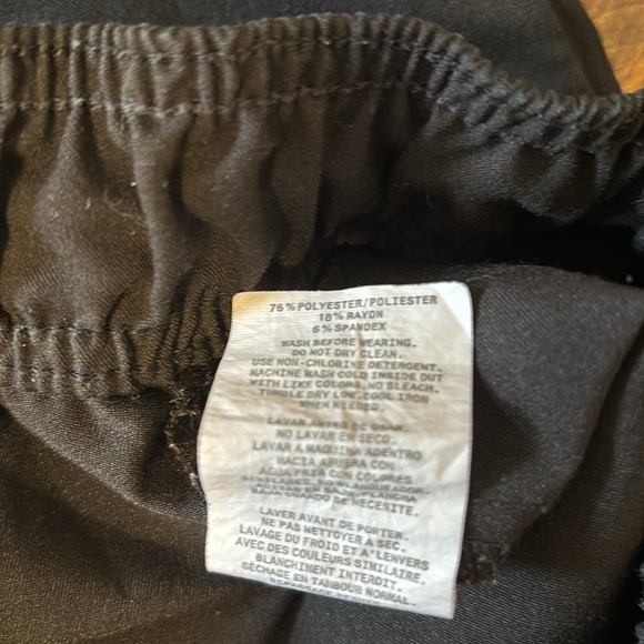 Jaanuu jogger scrubs. - Picture 8 of 8